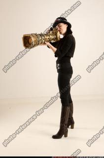 2017 06 CLAUDIA STEAMPUNK CAMERA 01 B