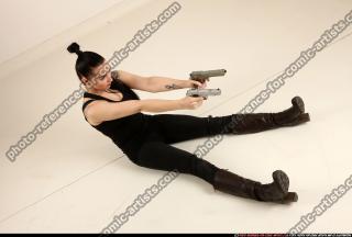 2017 06 CLAUDIA SITTING DUAL PISTOLS 07 A