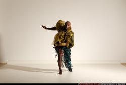 smax-eduardo-shawl-spell-pose1