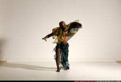 smax-eduardo-shawl-spell-pose1