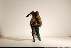 smax-eduardo-shawl-spell-pose1