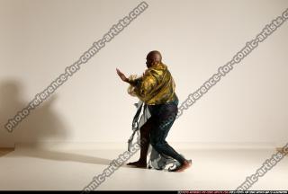 smax-eduardo-shawl-spell-pose1