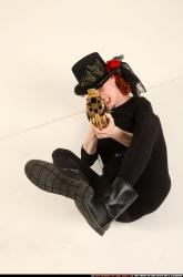 victoria-steampunk-blaster-rifle-aiming-pose4