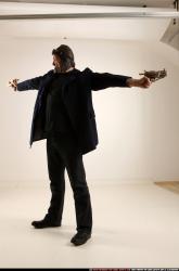 jerry-steampunk-pistols-pose2