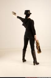 claudia-steampunk-blaster-rifle-pistol-aiming