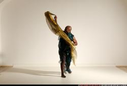 smax-eduardo-shawl-spell-pose2