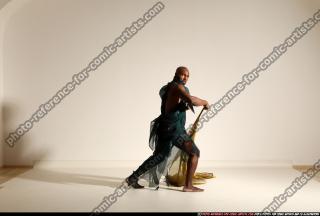 smax-eduardo-shawl-spell-pose2