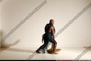smax-eduardo-shawl-spell-pose2