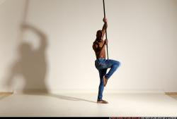 smax-eduardo-stick-attack-pose2