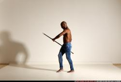 smax-eduardo-stick-attack-pose2