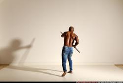 smax-eduardo-stick-attack-pose2