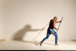 smax-eduardo-stick-attack-pose2