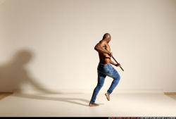 smax-eduardo-stick-attack-pose2