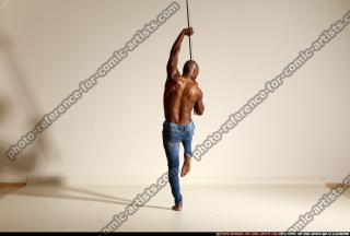 smax-eduardo-stick-attack-pose2