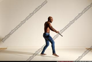 smax-eduardo-stick-attack-pose2