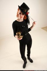 victoria-steampunk-phone-pose1