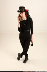 victoria-steampunk-phone-pose2