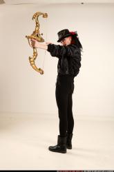 victoria-steampunk-bow-aiming