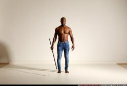 smax-eduardo-stick-attack-pose3