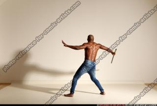 smax-eduardo-stick-attack-pose3