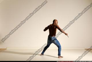 smax-eduardo-stick-attack-pose3