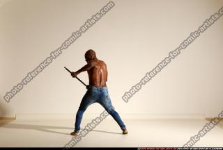 smax-eduardo-stick-attack-pose3