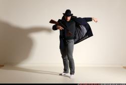 smax-jack-drawing-tommygun-shooting