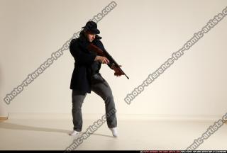 2017 08 SMAX JACK DRAWING TOMMYGUN SHOOTING 149