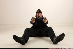 jerry-steampunk-pistols-pose3