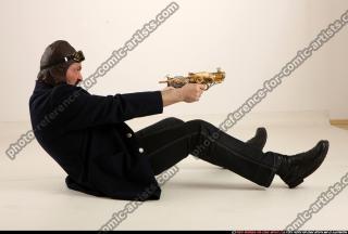 2017 08 JERRY STEAMPUNK PISTOLS POSE3 06 B