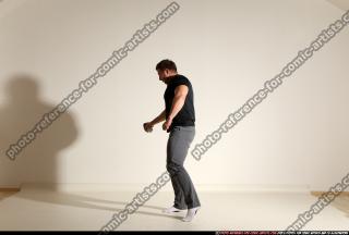 smax-jack-throwing-grenade