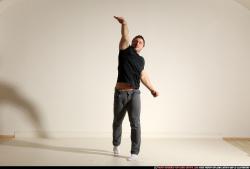 smax-jack-throwing-grenade