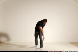 smax-jack-throwing-grenade