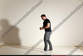 smax-jack-throwing-grenade