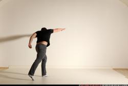 smax-jack-throwing-grenade