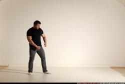 smax-jack-throwing-grenade