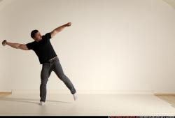 smax-jack-throwing-grenade