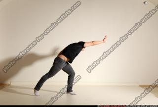 smax-jack-throwing-grenade