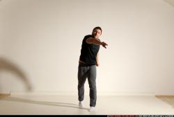 smax-jack-throwing-grenade