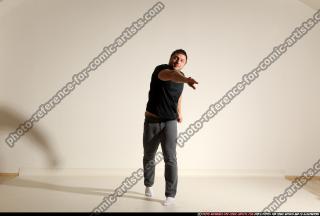 smax-jack-throwing-grenade