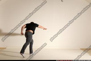 smax-jack-throwing-grenade