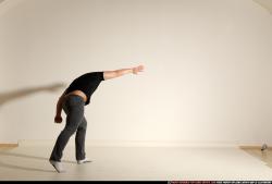 smax-jack-throwing-grenade