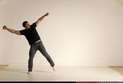 smax-jack-throwing-grenade