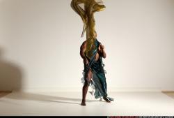 smax-eduardo-katana-slash-pose4-shawl