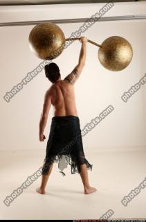 2017 09 JERRY DUMBBELL WEIGHTS LIFT 04 B