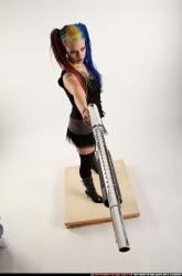 dolores-shotgun-aiming