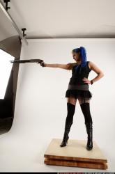 dolores-shotgun-aiming