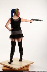 dolores-shotgun-aiming