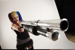 dolores-shotgun-aiming