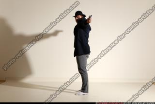 smax-jack-drawing-pistol-aiming